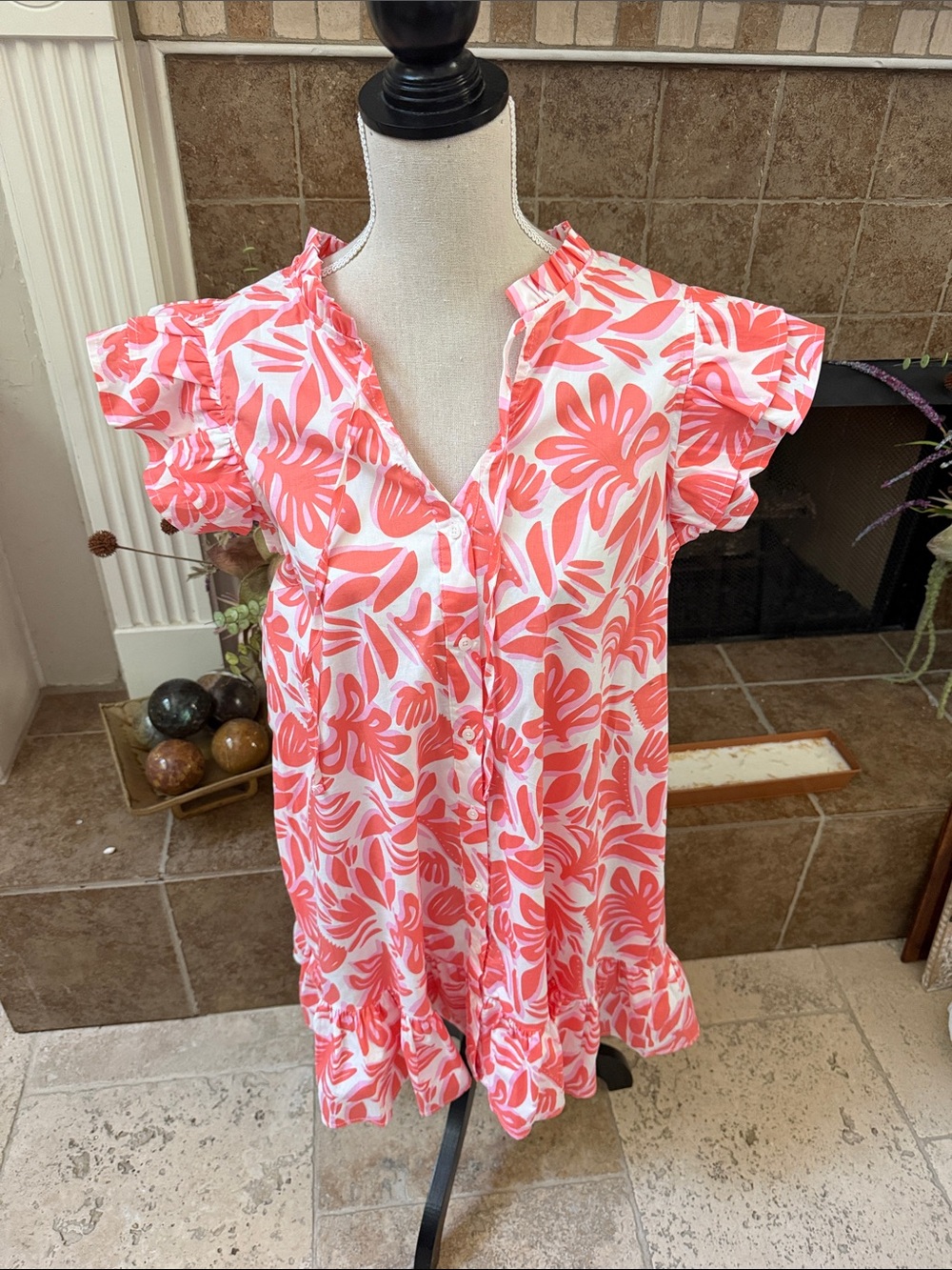 NWT  MICHELLE MCDOWELL abby dress in orange pink ruffled M